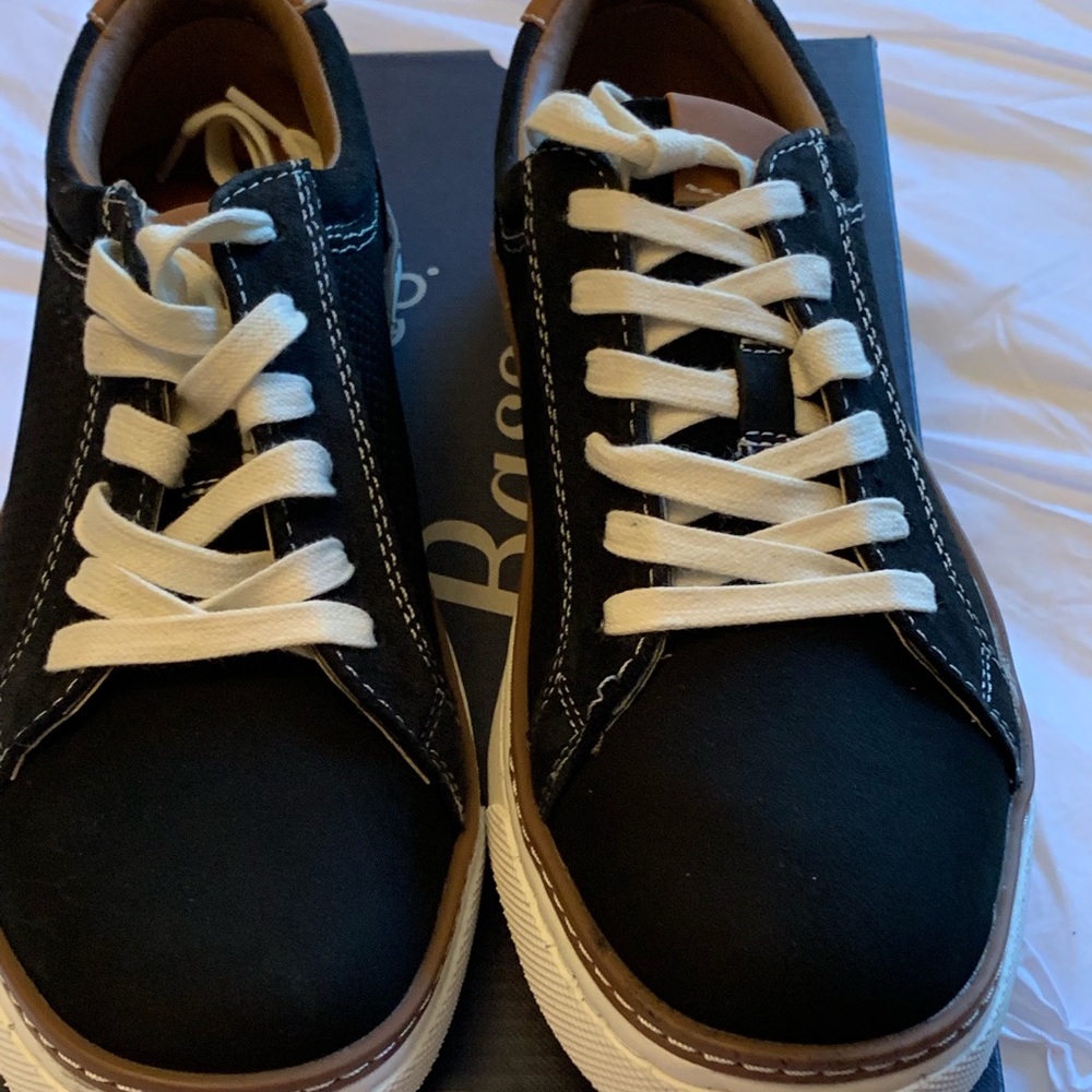 G. H. Bass Men’s George Style Sneakers